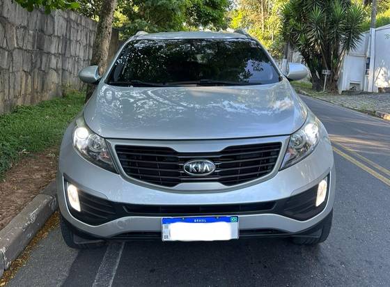 KIA SPORTAGE 2.0 LX 4X2 16V GASOLINA 4P AUTOMÁTICO